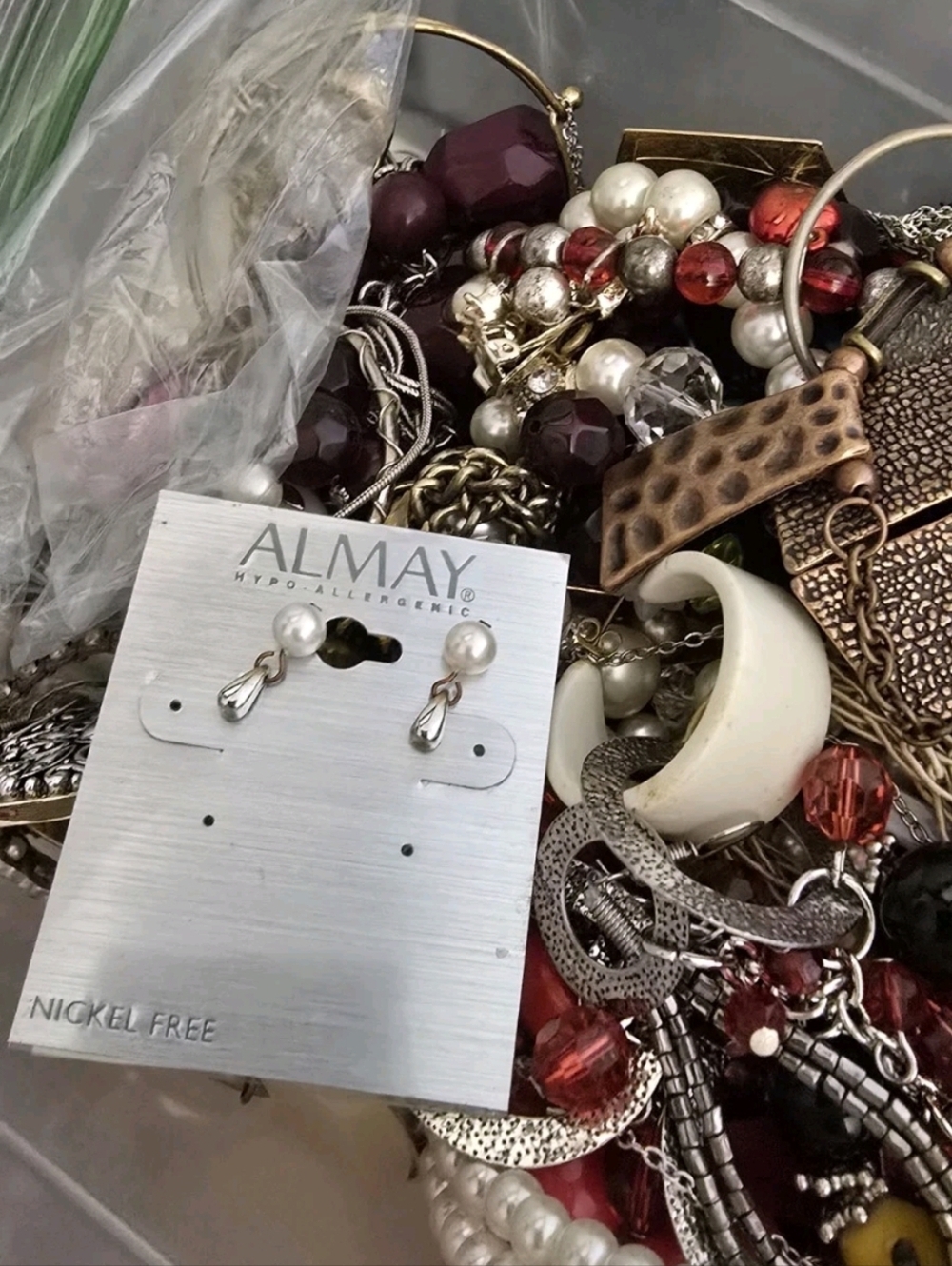 4 LB Pound Lot of Mixed Jewelry Pieces For Arts Crafts Some Wearable READ - Picture 8 of 13